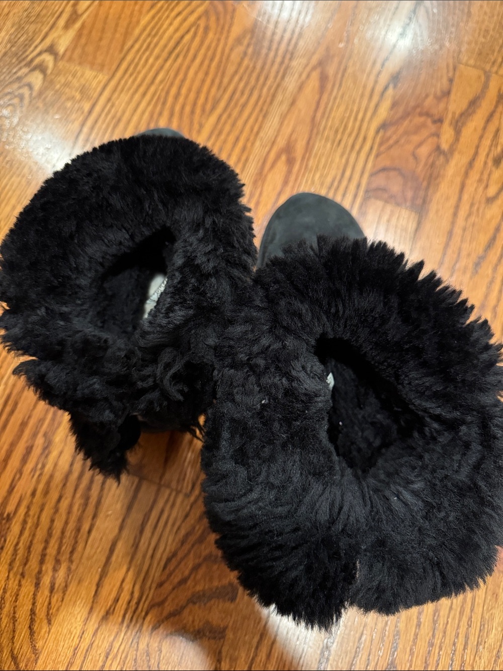 UGG Fairmont Black Shearling Buckle Short Boots size 6 - Picture 11 of 11